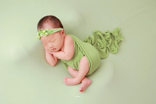 自贡宝宝在肚子里打嗝